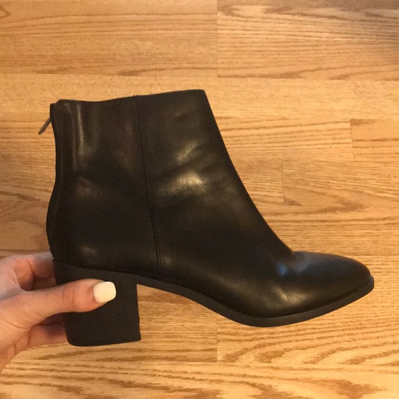 Madewell Shoes - Madewell Black Leather Bootie, Size 8.5